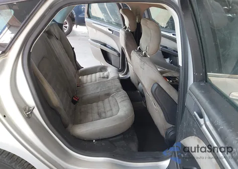 2015 Ford Fusion S из США, поврежденный, VIN 3FA6P0G70FR110148